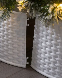 WeRChristmas Rattan Effect Tree Collar, White, 65 Cm^ Skirts & Collars