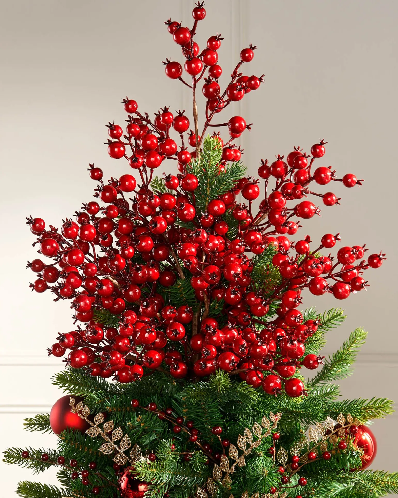 WeRChristmas Red Berry Tree Topper, 90 Cm^ Tree Toppers