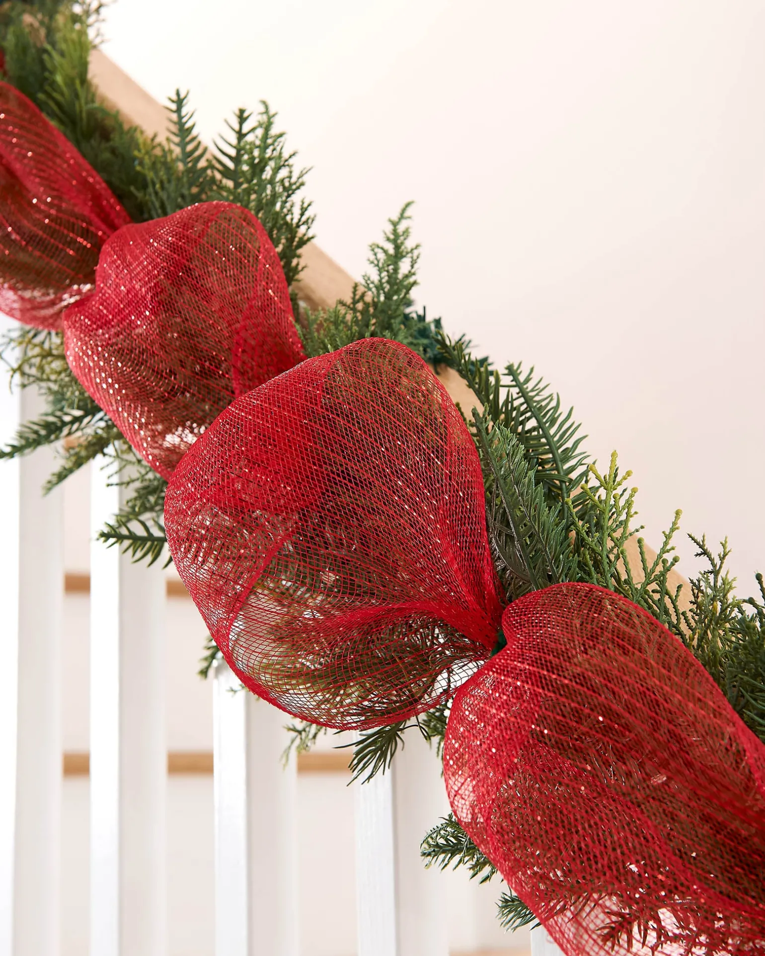 WeRChristmas Red Mesh With Red Foils, 9 M^ Deco Mesh