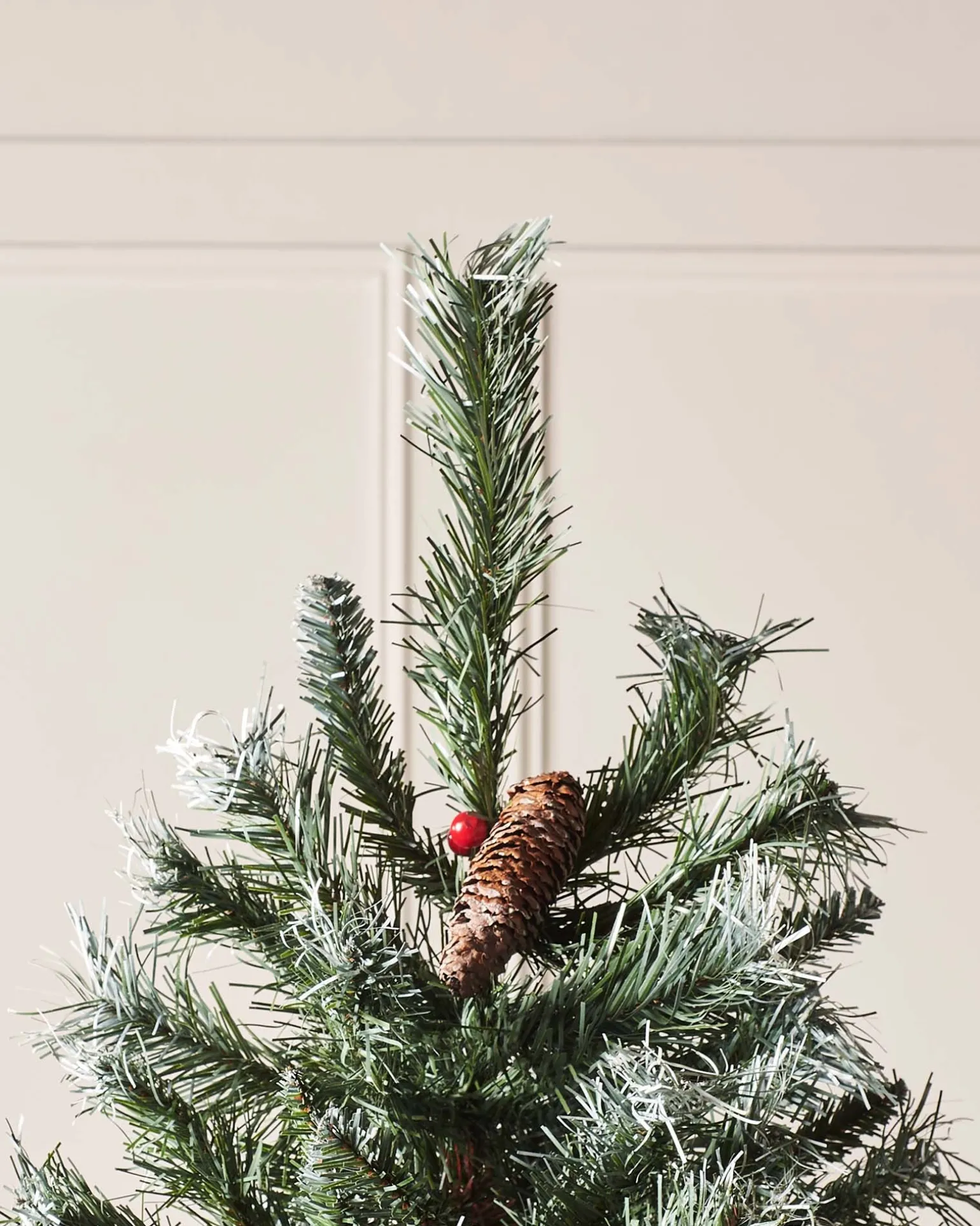 WeRChristmas Scandinavian Blue Spruce Christmas Tree, 6 Ft^ Snow Flocked Christmas Trees|Unlit Christmas Trees