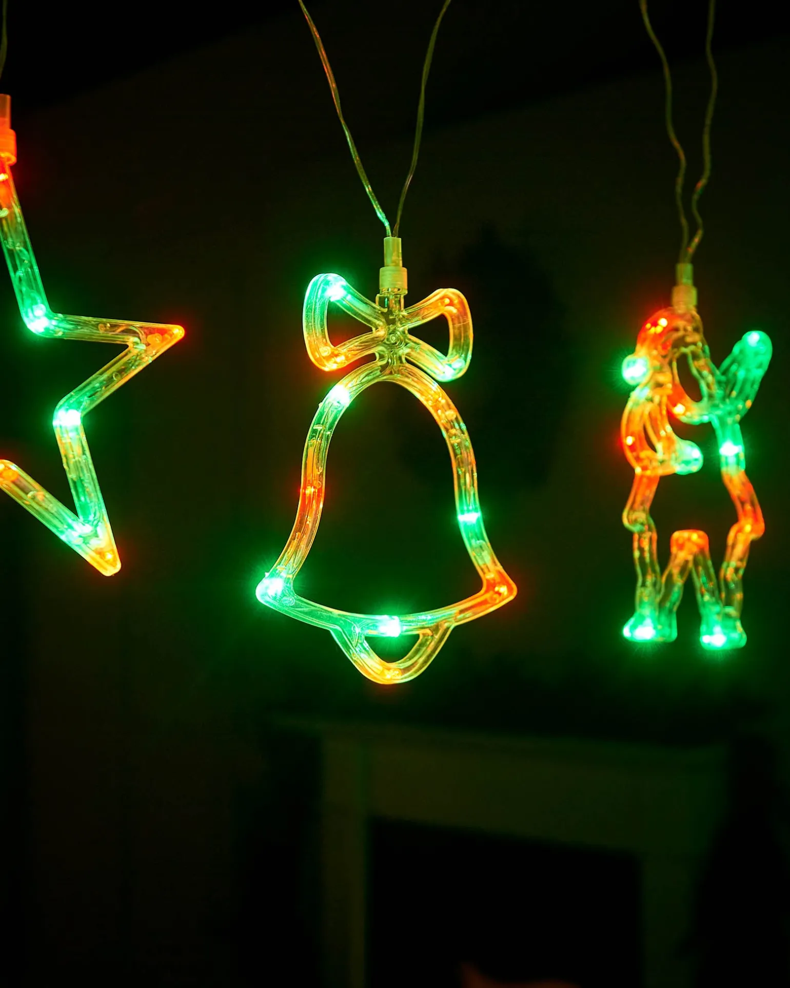 WeRChristmas Set Of 6 Characters Rope Light Silhouette, Green, 5 M^ Window Silhouettes|Christmas Characters