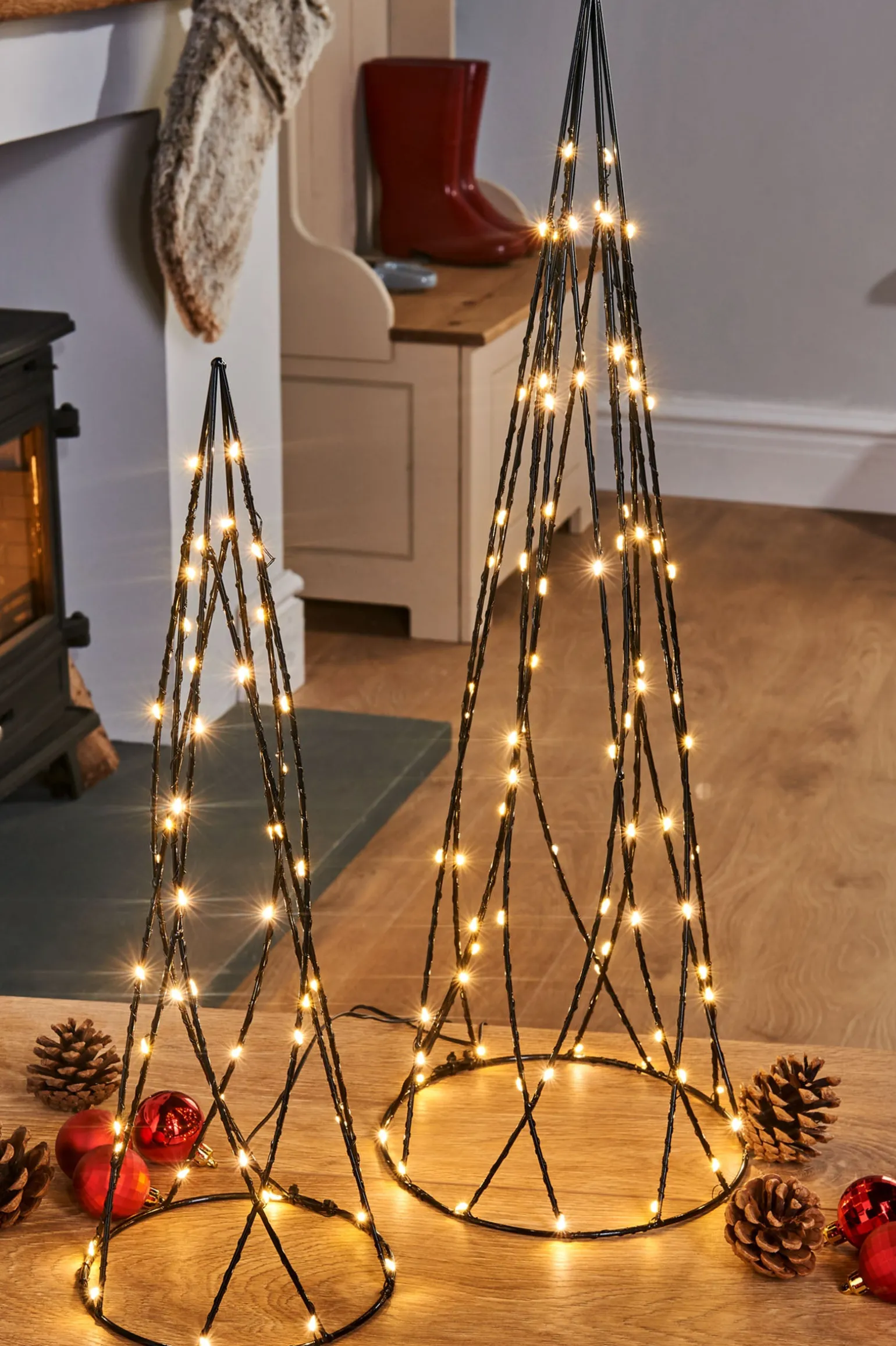 WeRChristmas Set Of 2 Geometric Christmas Tree Cones, 60 Cm^ Table Decorations