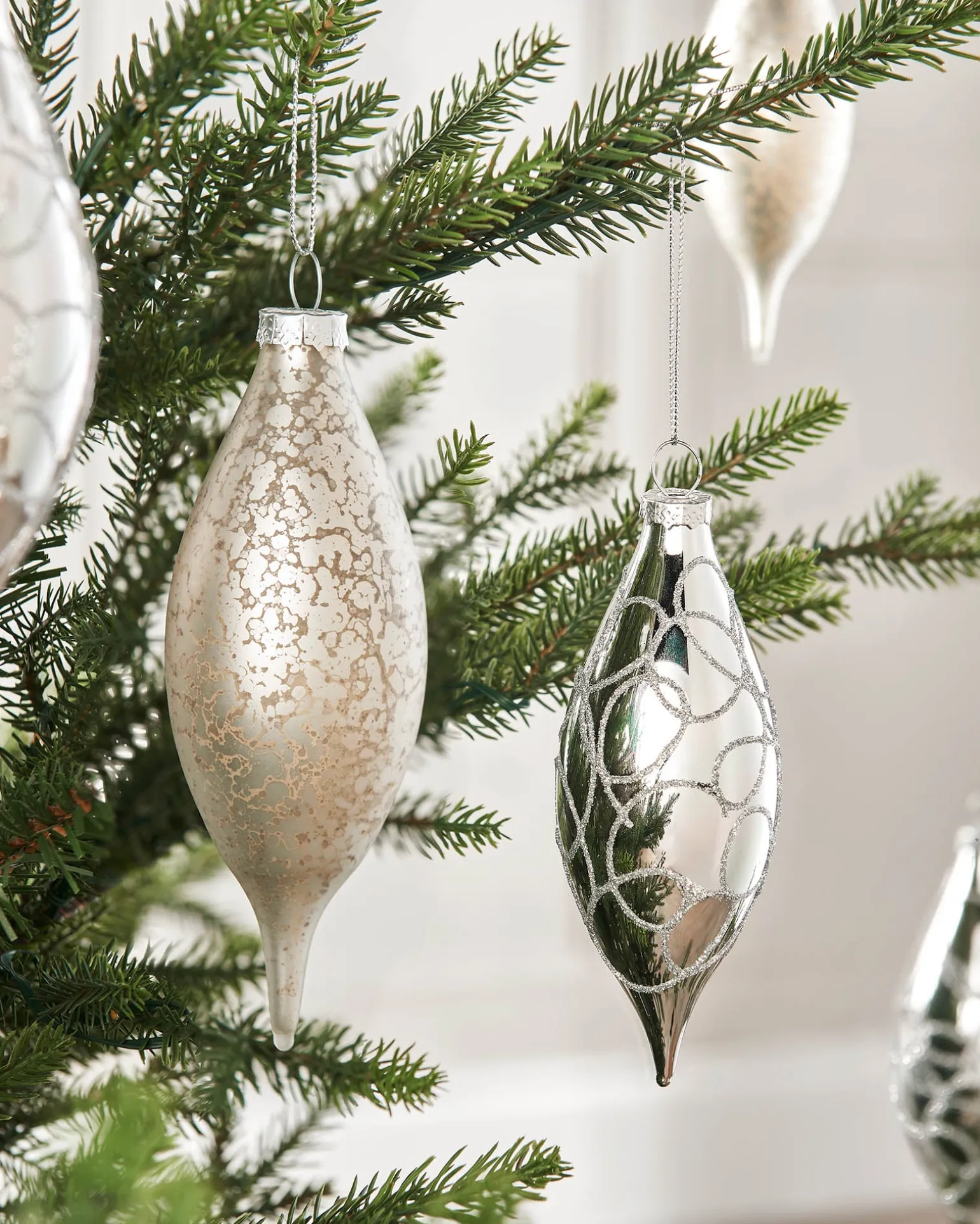 WeRChristmas Silver Glass Baubles, 5 Pack, 15 Cm^ Glass Baubles