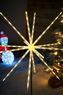 WeRChristmas Starburst Pathway Stake Light, Warm White, 98 Cm^ Festive Star, Snowflake & Sign Lights|Pathway Lights