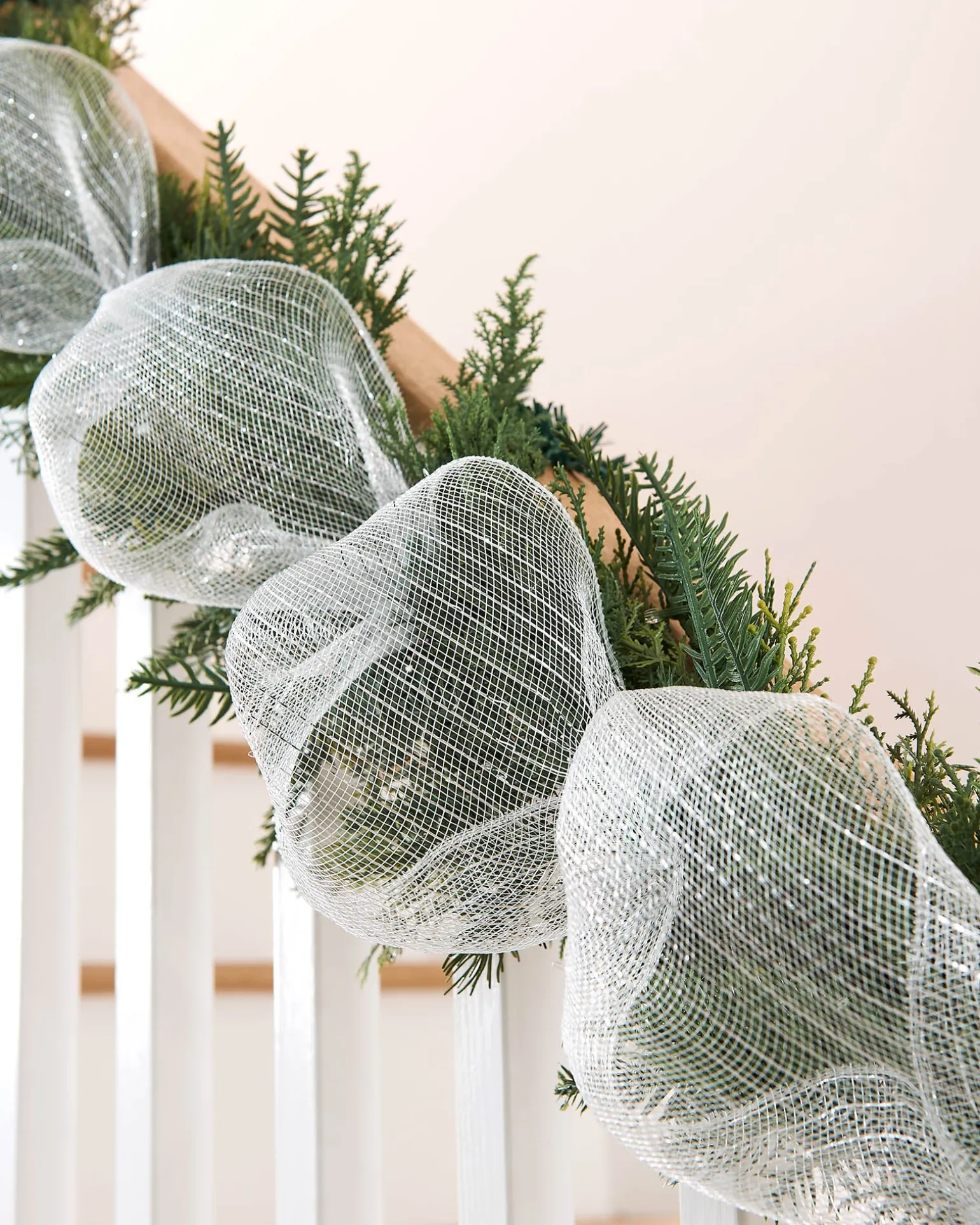WeRChristmas Transparent Mesh With Thin Striped Silver Foil, 9 M^ Deco Mesh