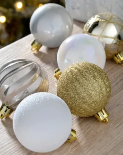 WeRChristmas White/Gold Shatterproof Baubles, 48 Pack, 6 Cm^ Shatterproof Baubles